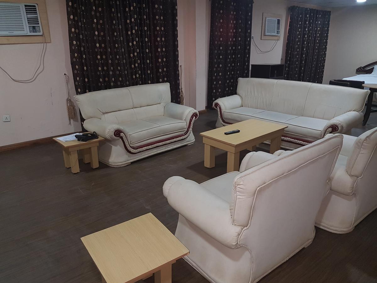 Citilodge Hotel & Conference Centre Newly Renovated Abuja Exterior photo