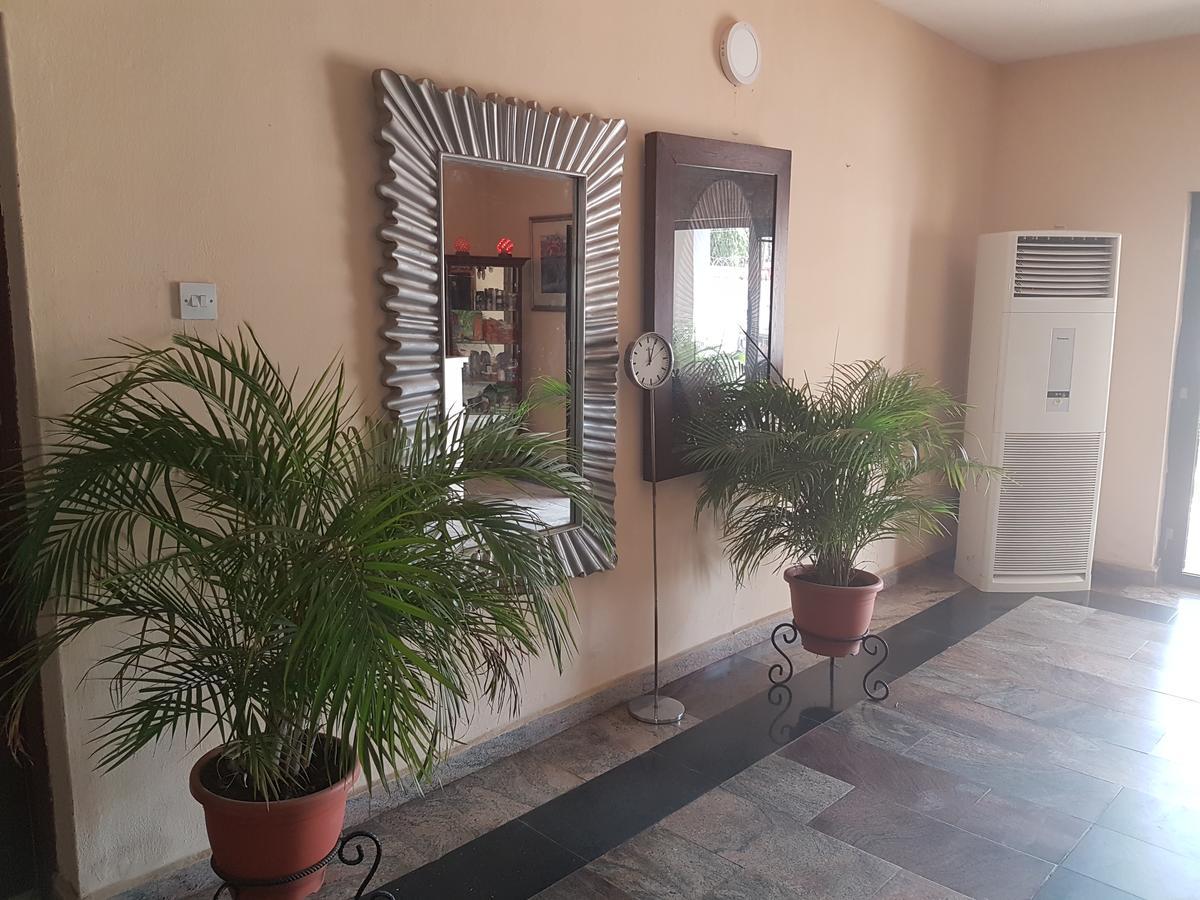 Citilodge Hotel & Conference Centre Newly Renovated Abuja Exterior photo