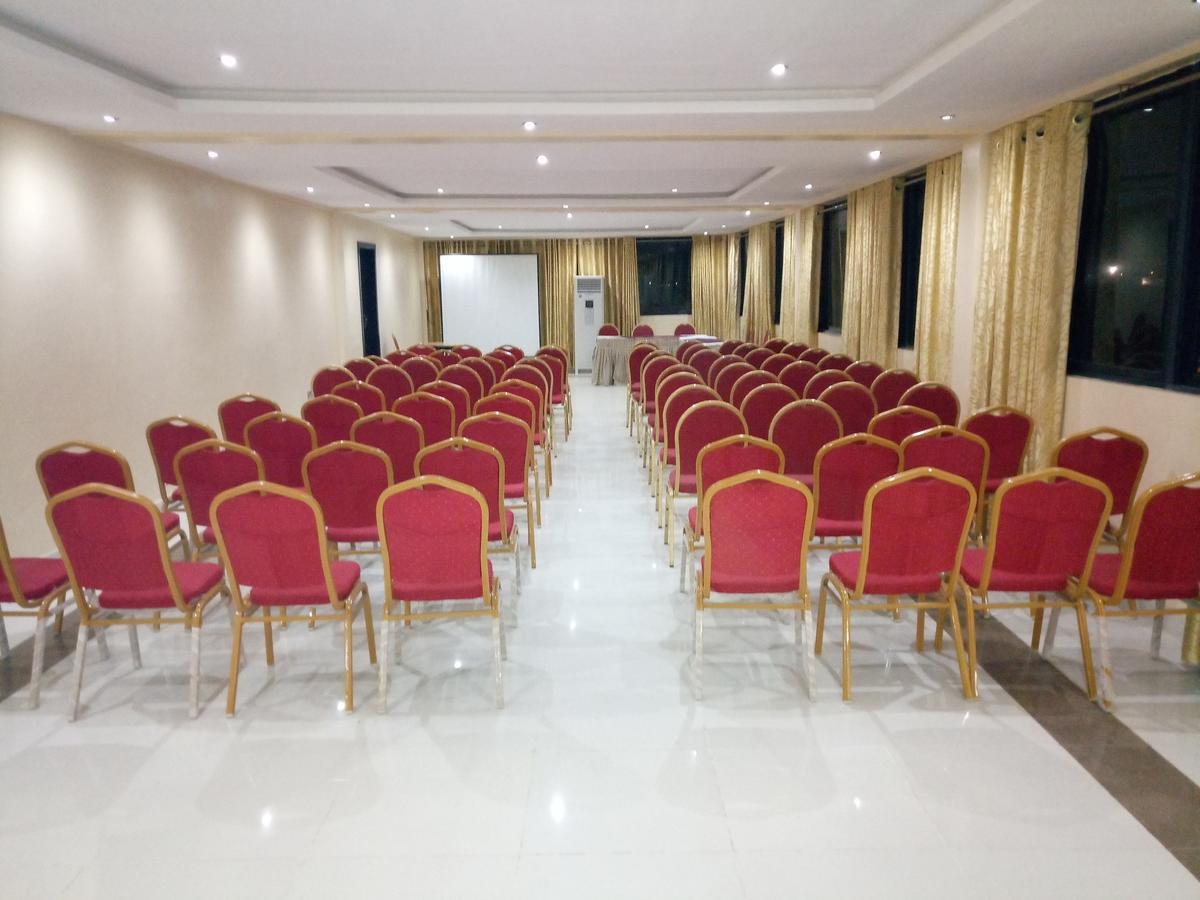 Citilodge Hotel & Conference Centre Newly Renovated Abuja Exterior photo